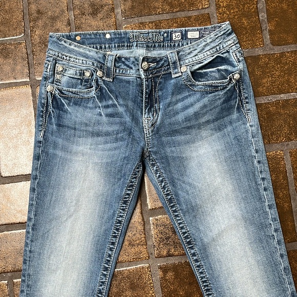 Miss Me Embellished Midrise Signature Skinny Jean - Picture 4 of 14